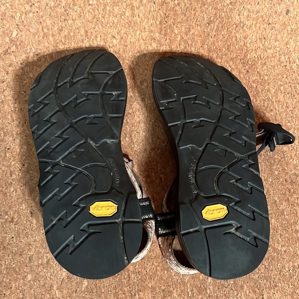 Chacos - Picture 6 of 8